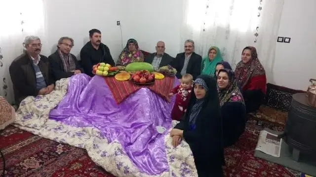 بازار شهر زیر سایه آیین کهن ایرانیِ یلدا