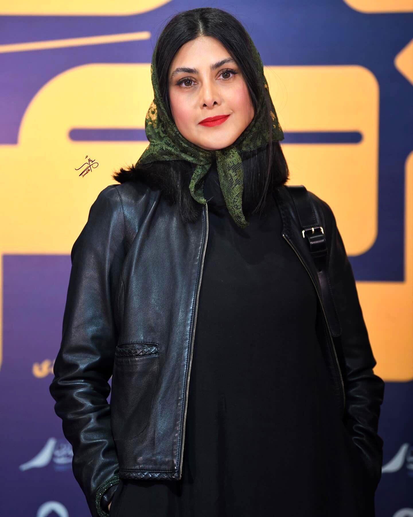 آزاده صمدی، بازیگر توانمند سینما و تلویزیون، در مراسم اکران مردمی فیلم «بچه مردم» 