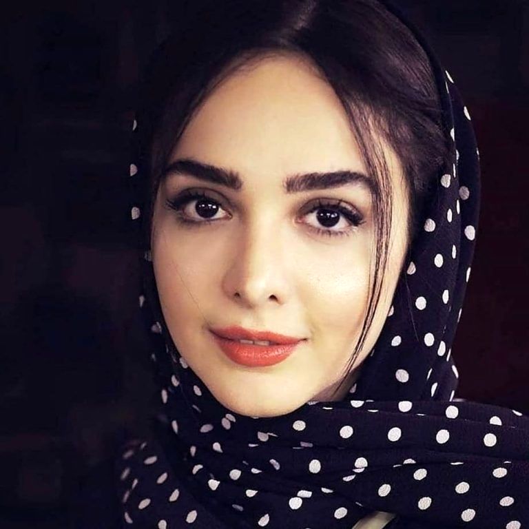المیرا دهقانی