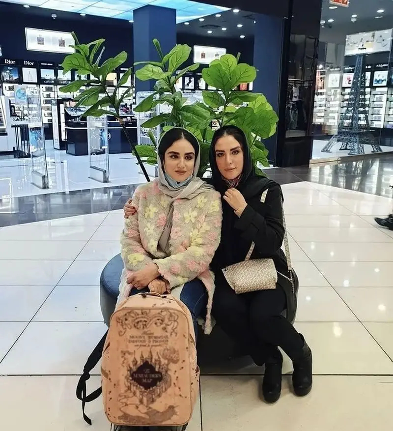هانیه غلامی