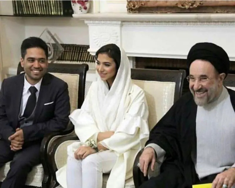 سارا خادم الشریعه