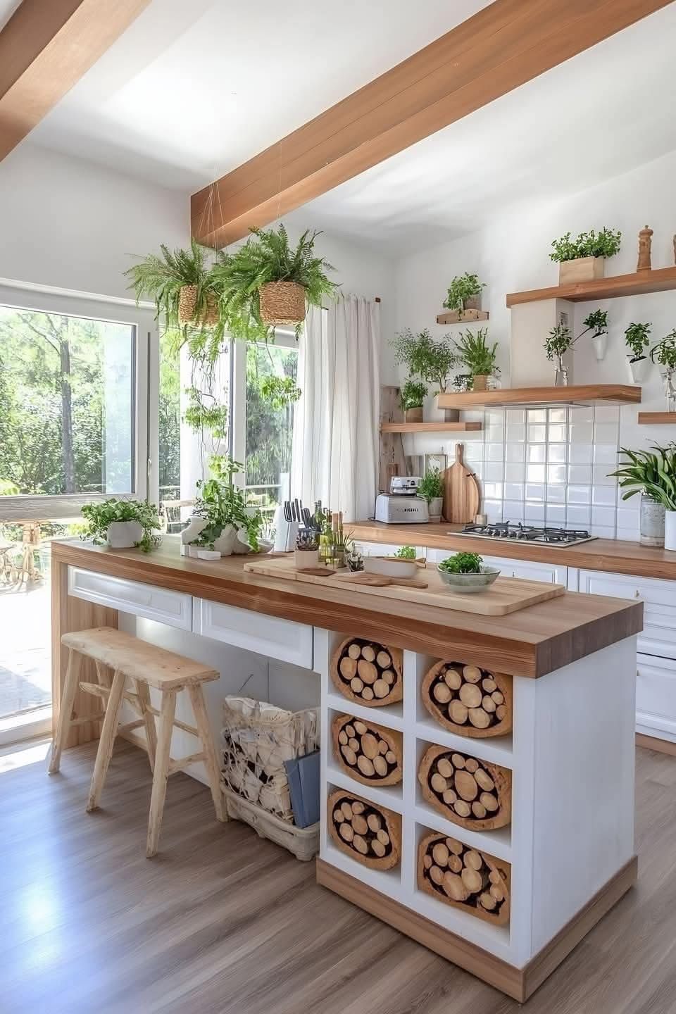 کابینت سفید و چوب