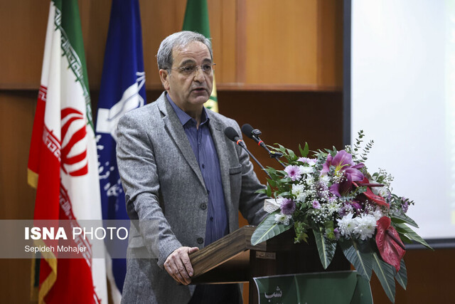 شب هفتاد سالگی گروه زبان و ادبیات فارسی دانشگاه فردوسی مشهد، برگزار شد