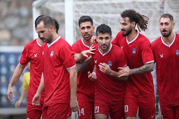 فوتبال مازندران در مسیر صعود؛ خانه به دوشی تیم‌ها
