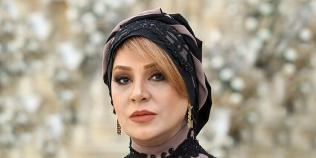 پالتوی قهوه‌ای نسرین مقانلو
