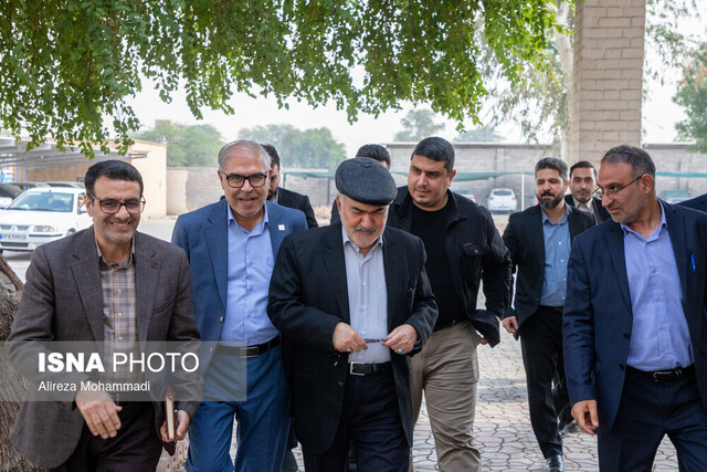 برنامه گسترش دامنه ارتباط با دانشگاه برای حل چالش‌های استان/آموزش استادشاگردی را دنبال کنیم