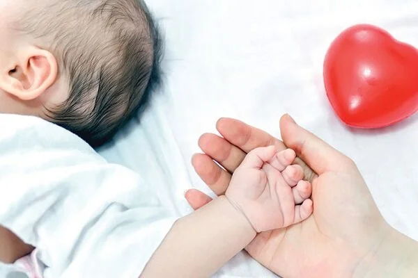 شیر مادر؛ سپر طبیعی نوزاد مقابل آلودگی هوا