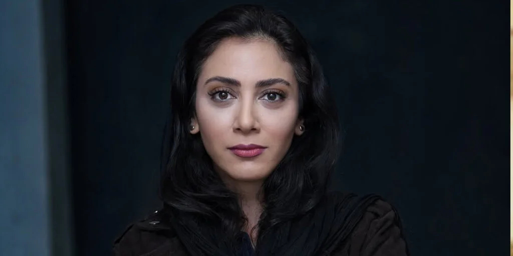 کاپشن براق مونا فرجاد