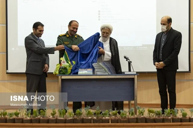 رونمایی از کتاب «آثار منتخب پویش ملی آیین ققنوس»