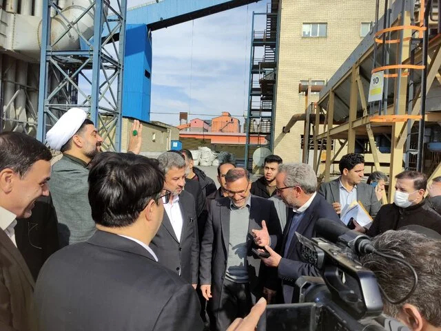 معاون وزیر نیرو: ظرفیت نیروگاه‌های خورشیدی کشور سال آینده به ۱۱ هزار مگاوات می‌رسد