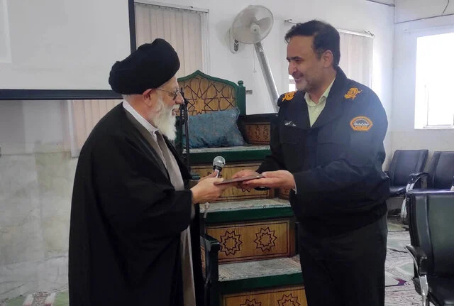 آیت‌الله مدرسی در همایش انتظامی یزد: تزکیه نفس برای حفظ دستاوردهای انقلاب ضروری است