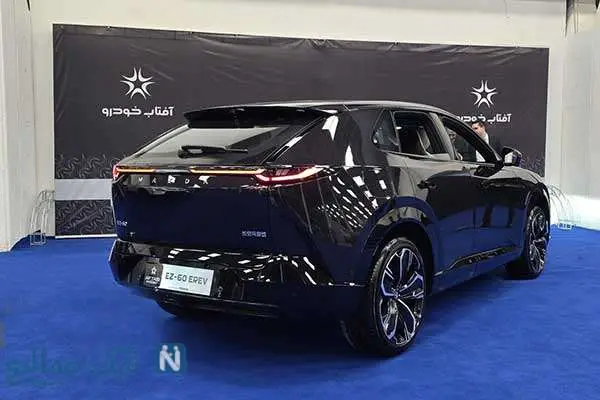 نمای پشت مزدا EZ-60 نمای پشت مزدا EZ-60