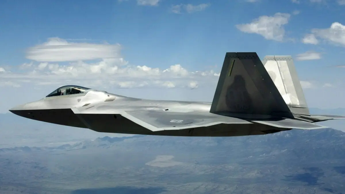 جنگنده F-22 رپتور