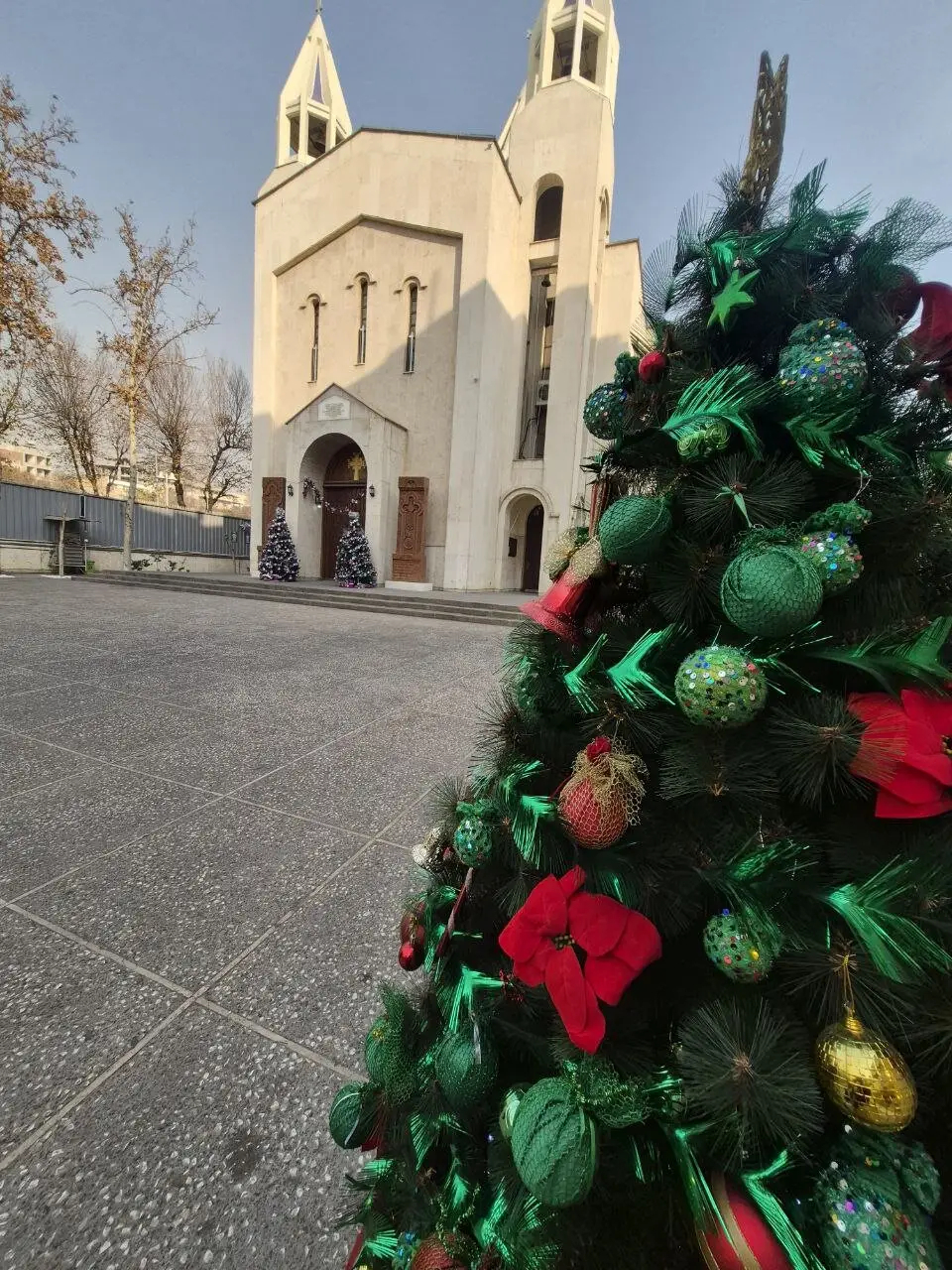 میلادی فراتر از مرزها؛ میراث مشترک در قاب یک مکث کوتاه