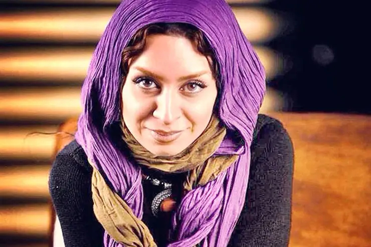 بیوگرافی ماندانا سوری