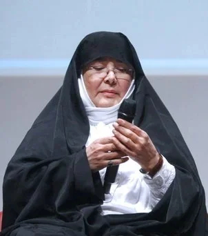 آفرین عبیسی حجاب