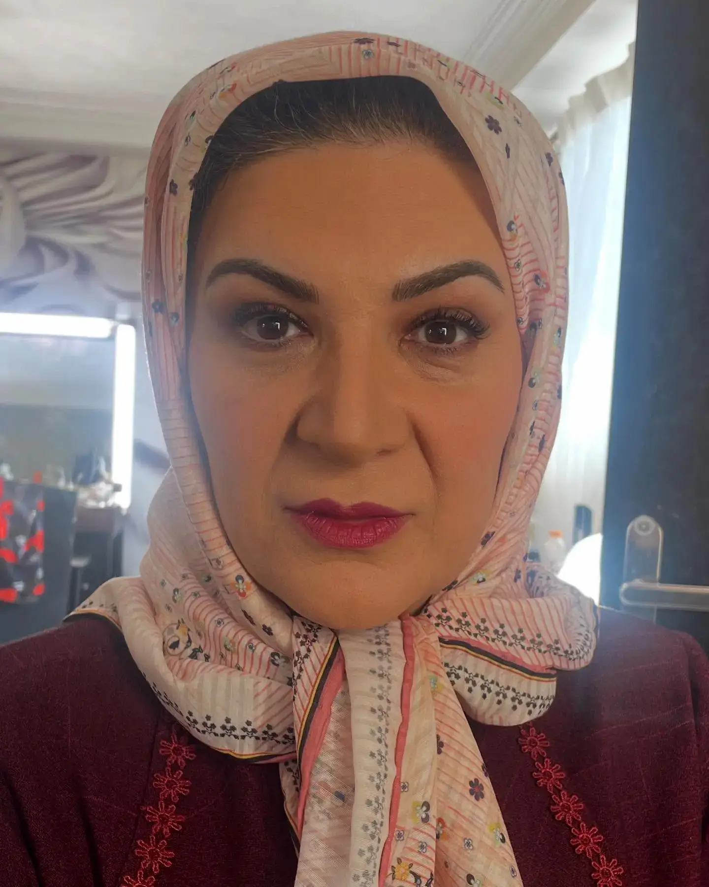 saranazyazdani_1747585398_3635332263865418971_372245789_11zon