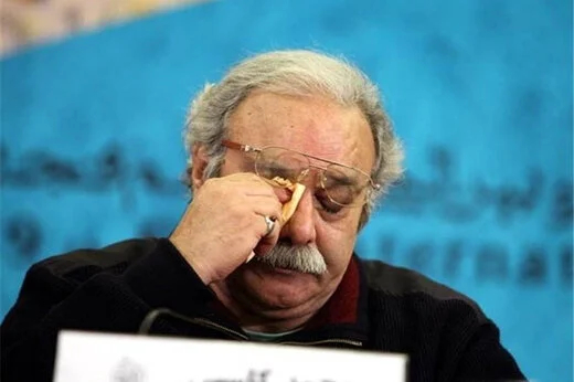 محمد کاسبی مرده است