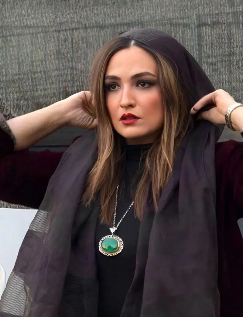 گلاره عباسی (11)