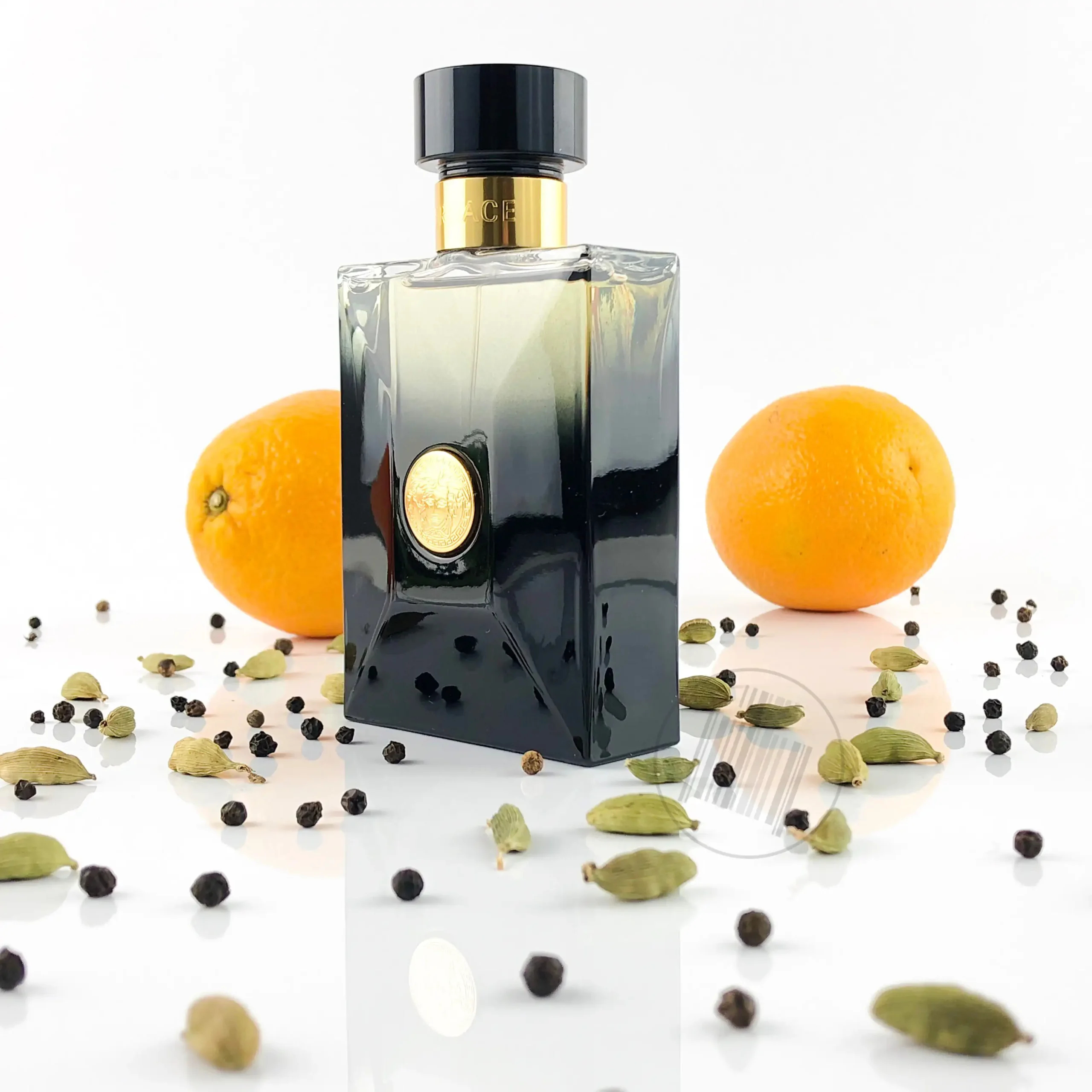 عطر مردانه مناسب پاییز Versace Oud Noir