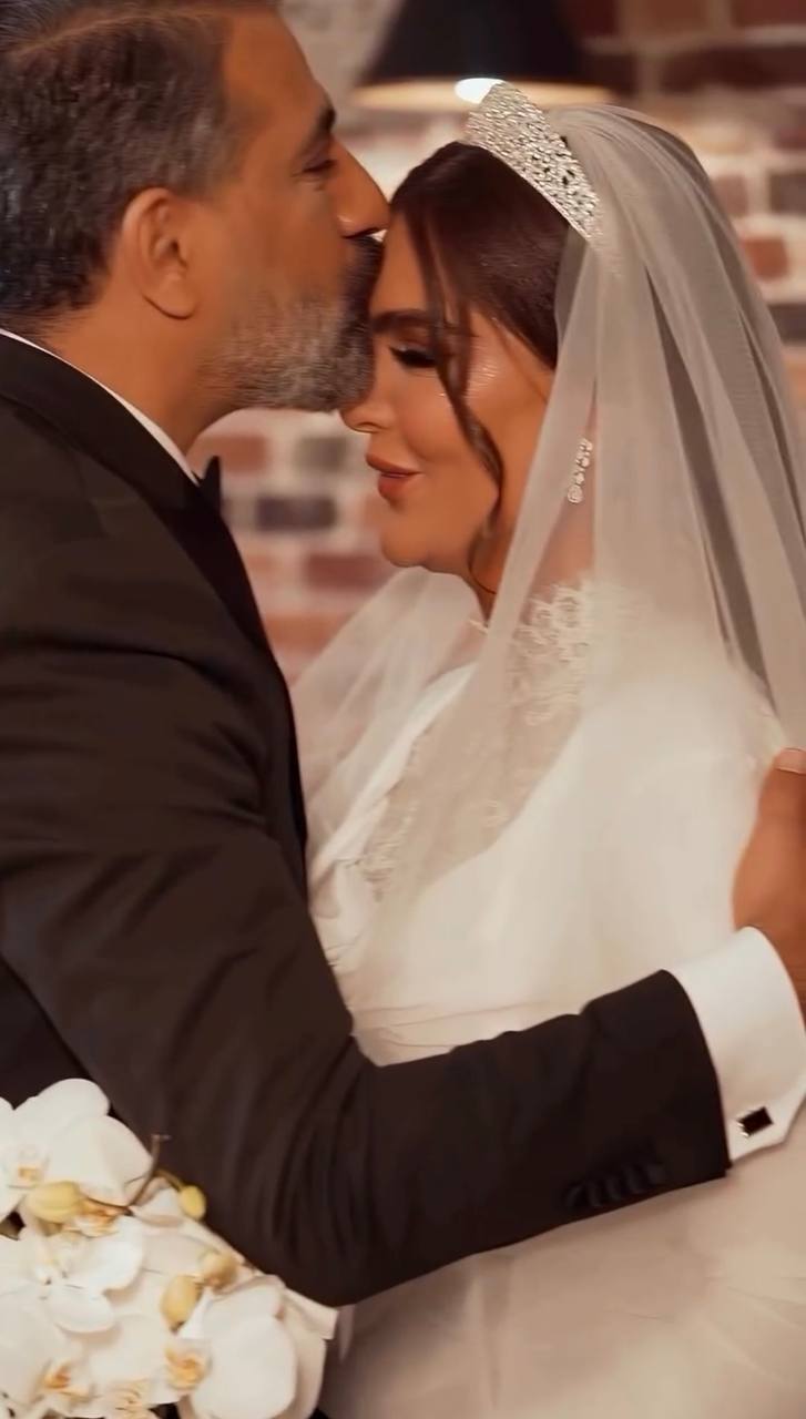 الناز