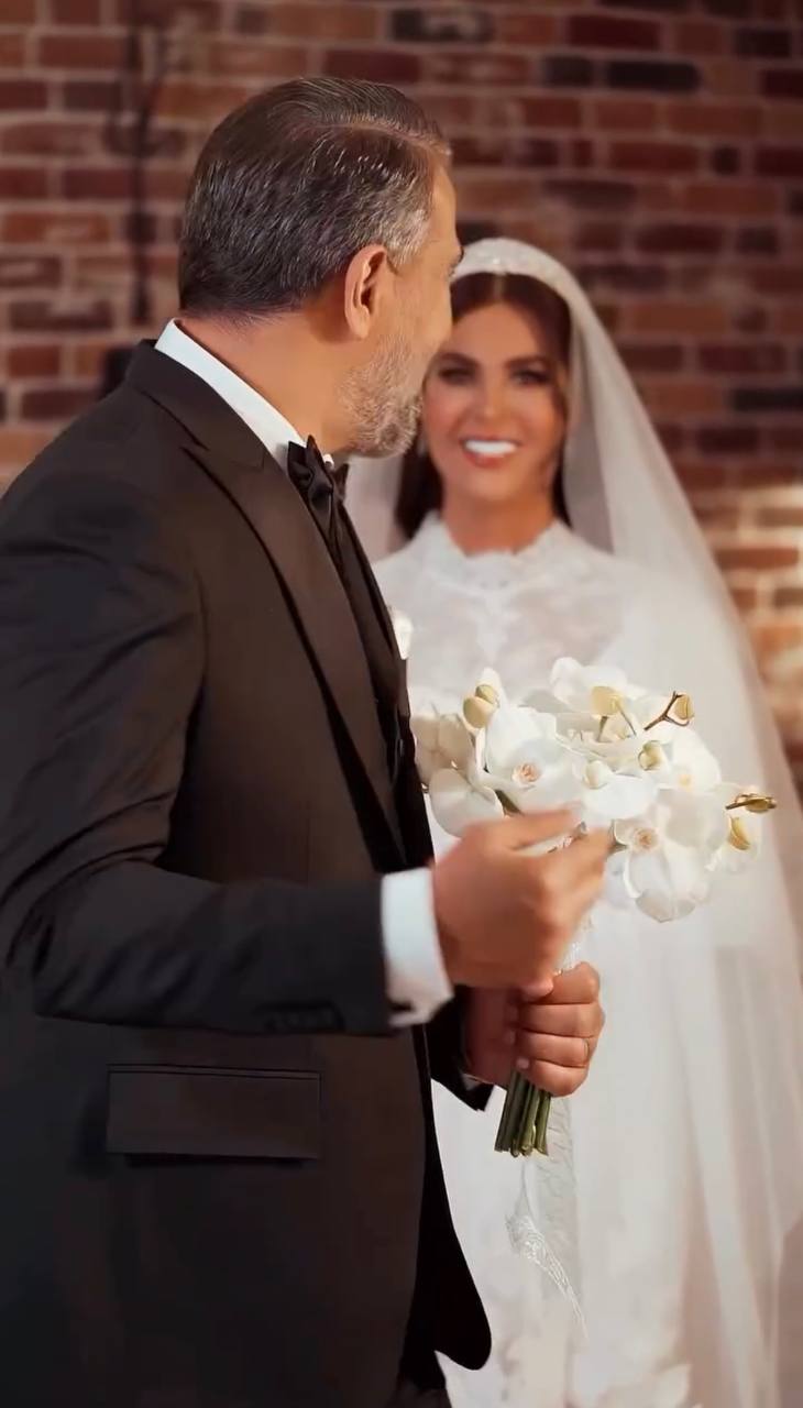 الناز