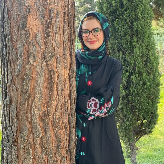 ملیکا زارعی (خاله شادونه)