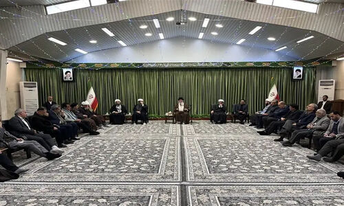 آیت‌الله علم‌الهدی: نوکران سیدالشهدا(ع) باید انقلابی و میدان‌دار باشند!