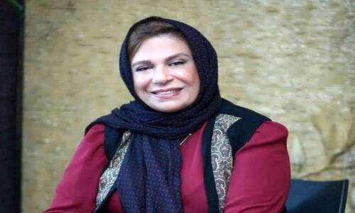 گوهر خیراندیش با استایلی مجلسی در پخش زنده همه را شگفت‌زده کرد!