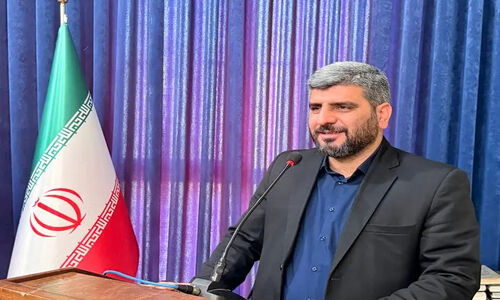 نماینده مجلس: شایعات مذاکرات مخفی با آمریکا فقط بازی روانی ترامپ برای تحت فشار گذاشتن بازار است!