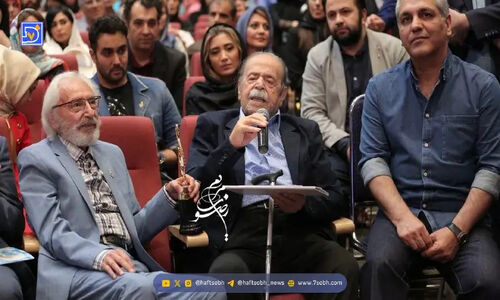 ویدیوی دیدنی: برخورد گرم و خاص رضا عطاران با رامبد جوان در جشن حافظ که همه را شگفت‌زده کرد!