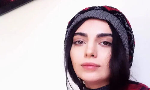 مهشید جوادی بی اشاره به پژمان جمشیدی :  شخص متجاوز میتونه بسیار باشخصیت رفتار کنه … فاصله‌اش رو هم با زنها حفظ کنه و…
