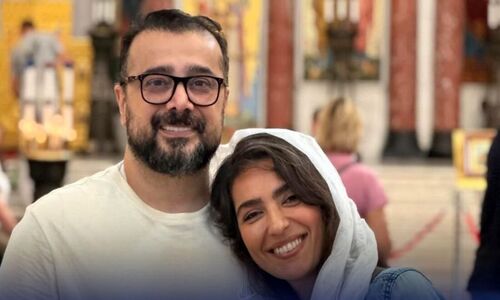 احساساتی شدن مونا کرمی برای تولد سعید امیرسلیمانی، پدرشوهر هنرمندش / چقدر این خانواده مهربونن…
