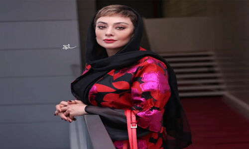 کیک تولد پرنسسی و دو بعدی خواهرزاده یکتا ناصر باحضور سوفیا خانوم