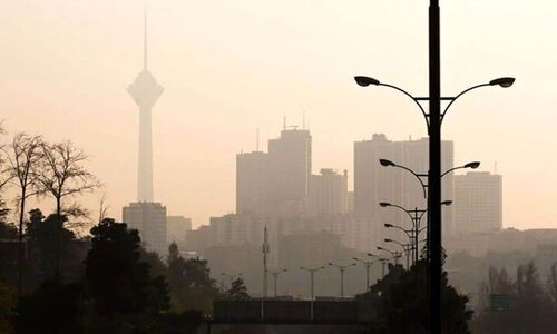 شاخص آلودگی هوای تهران در شرایط خطرناک | مدارس تعطیل می‌شود؟
