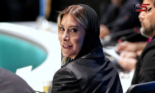 فریبا نادری با چهره‌ای متفاوت و چادر گلدار؛ چهره‌اش را اصلاً نمی‌شناسید!
