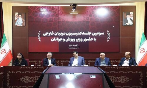 وزیر ورزش در نشست حساس؛ سرنوشت مربیان خارجی هنرهای رزمی و قایقرانی مشخص شد
