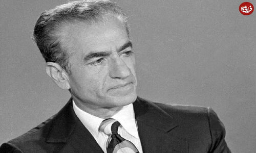 سفر شگفت‌انگیز محمدرضا پهلوی به گذشته؛ بازدیدی بی‌سابقه از هنرستان دخترانه در تهران ۱۳۳۷