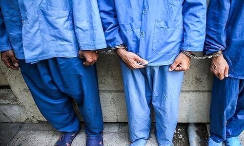 مرگبارترین عواقب مشروبات تقلبی در ایرانشهر؛ ۴ نفر جان باختند، عاملان دستگیر شدند