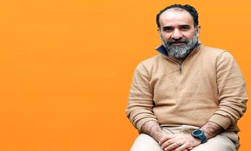وضعیت نگران‌کننده رضا امیرخانی؛ در کما و تحت مراقبت ویژه بیمارستان کسرا