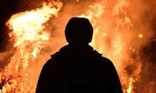 تعطیلی مدارس و دانشگاه‌های قم به دلیل آلودگی هوا در ۱۱ آذرماه؛ آموزش‌ها غیرحضوری می‌شود