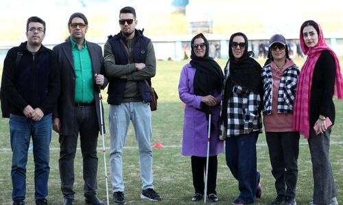 حضور روشندلان در تمرین شمس‌آذر
