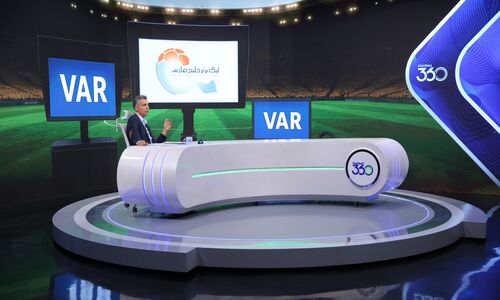 چرا VAR در لیگ برتر ایران همچنان جنجال‌ساز است؟ بررسی مشکلات ناگفته در «لایو 360»