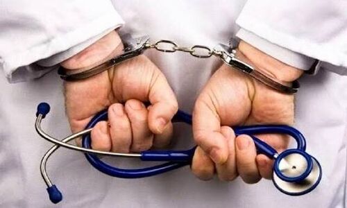 دندانپزشک قلابی در قشم چگونه پس از تبلیغات فریبنده دستگیر شد؟