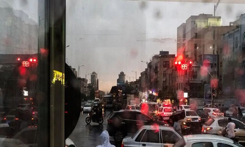 پلیس تهران بی‌رحم‌تر از همیشه؛ جریمه ۲۰۰ هزار تومانی برای تردد وسایل سنگین در روزهای بارانی!