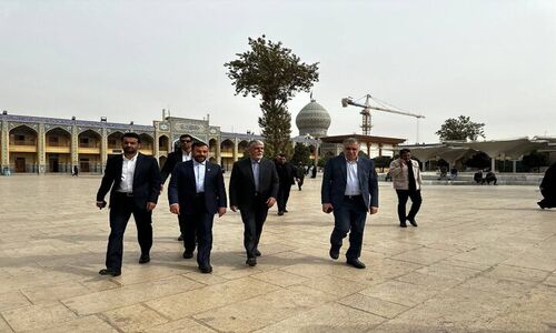 وزیر فرهنگ با حضور در حرم شاهچراغ(ع) چه پیام مهمی داد؟