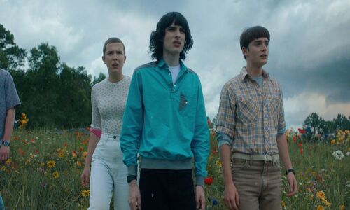 رازهای حل‌نشده Stranger Things؛ تناقض‌های زمانی که ذهن‌تان را به هم می‌ریزد!