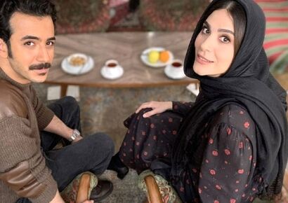 آواز باشکوه؛ رقص و هنرنمایی علی شادمان برای خواهرش قبل اومدن میهمان‌های خاص …