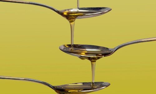 با روزانه ۲ قاشق روغن زیتون، بدن شما چه معجزه‌ای تجربه می‌کند؟