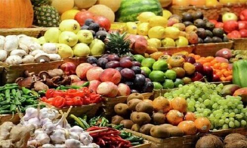 قیمت‌های جدید میوه در تهران؛ از آناناس ۲۱۵ هزار تومانی تا پرتقال ۲۵ هزار تومانی!